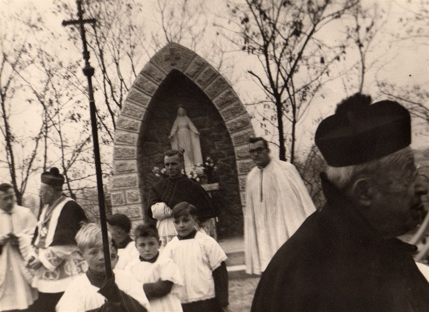 1956 : intronisation et bénédiction de l'Oratoire
